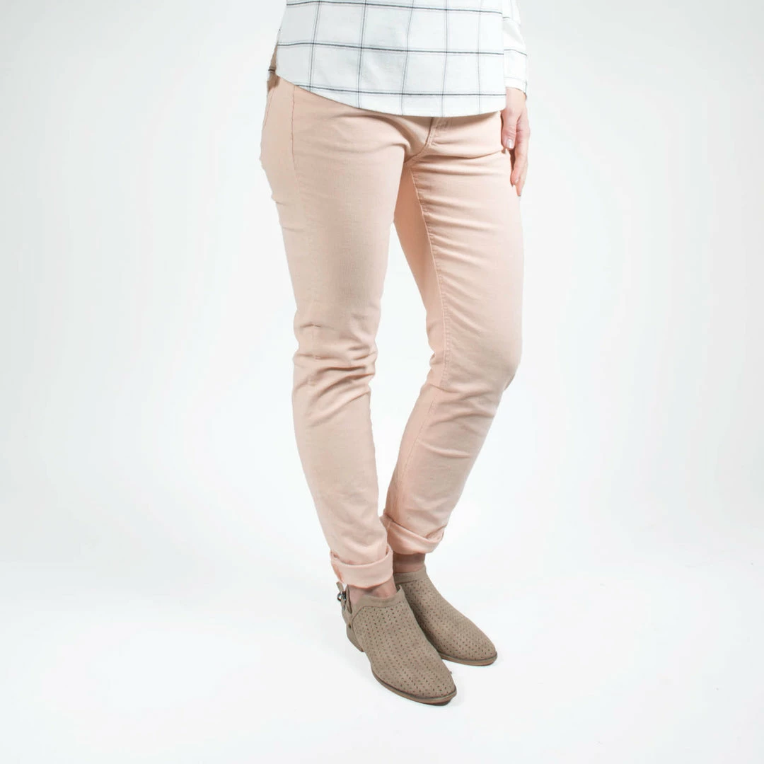Mountain Khakis Women's Canyon Cord Skinny Pant | Slim Fit / Pink Champagne