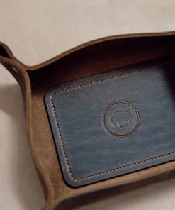 Mountain Khakis Accessories & Gear ColsenKeane Leather Valet Tray