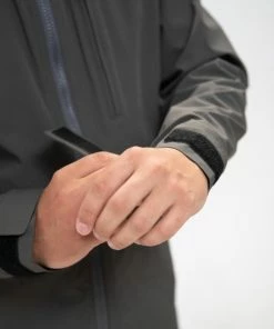 Mountain Khakis Men's Loch Packable Jacket