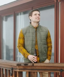 Mountain Khakis Sale Men's Lynx Vest