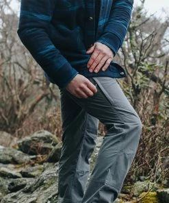 Mountain Khakis Men's Trail Pant | Classic Fit / Firma