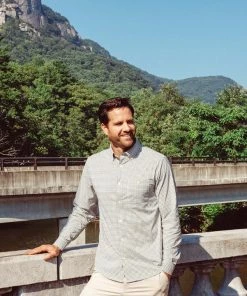 Mountain Khakis Men's Glacier Long Sleeve Shirt