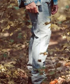 Mountain Khakis Pants Men's Trail Chaser Pant | Classic Fit / Retro Khaki