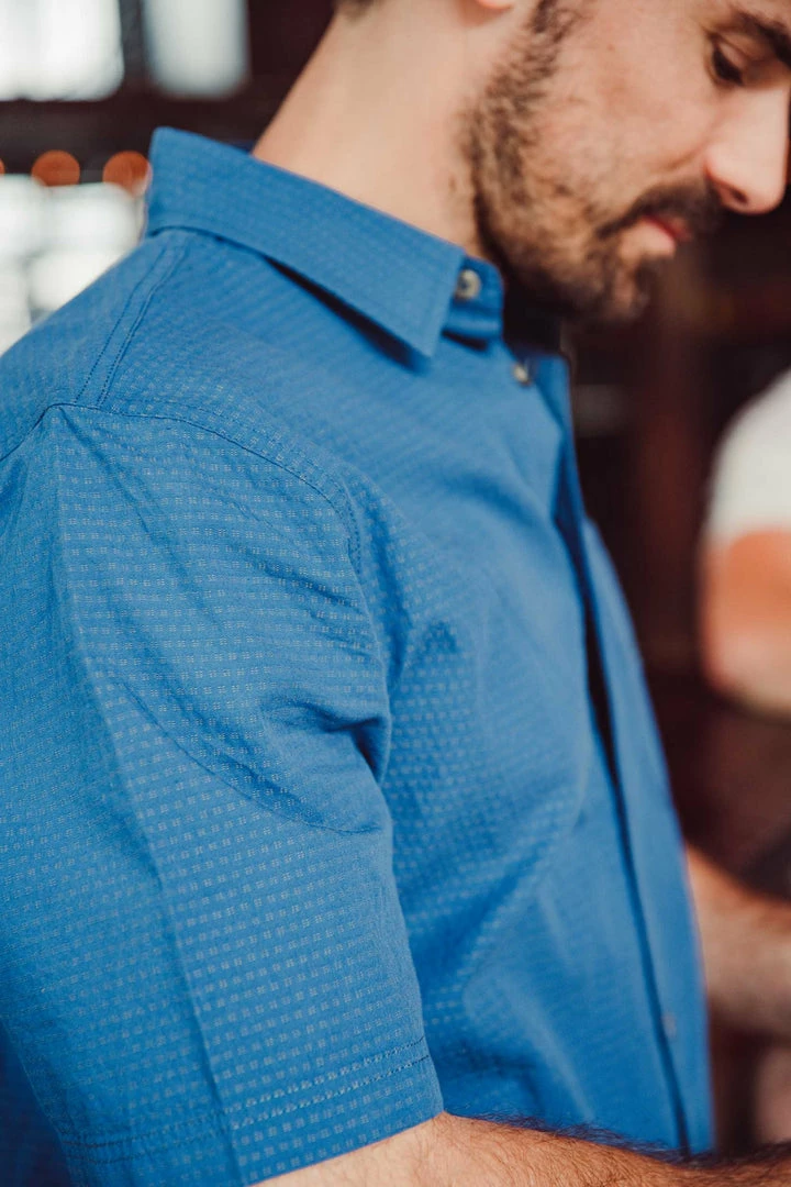 Mountain Khakis Men's Knox Dobby Short Sleeve Woven Shirt