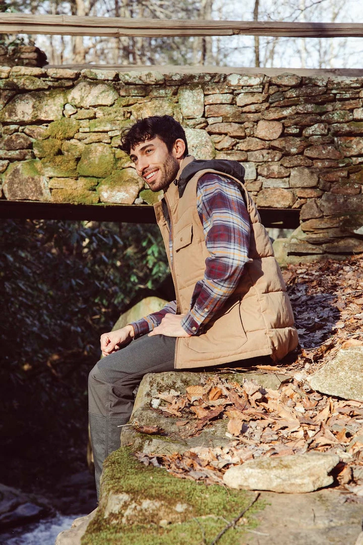 Mountain Khakis Men's Pine Peak Down Vest Outerwear