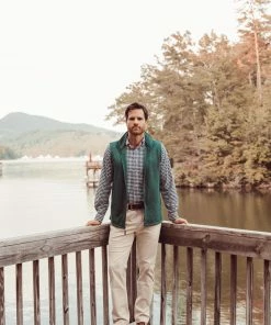 Mountain Khakis Outerwear Men's Norris Vest